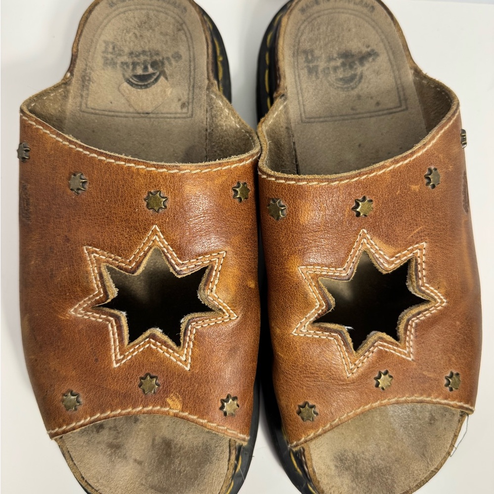 Vintage Dr. Martens Y2K Star Cutout Studded Leather Mule Sandals Brown M10 W11.5 - Picture 2 of 16